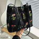 Vintage Geborduurde Tas Met Bloemen