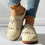 Vintage Geborduurde Pantoffels Met Bloemen